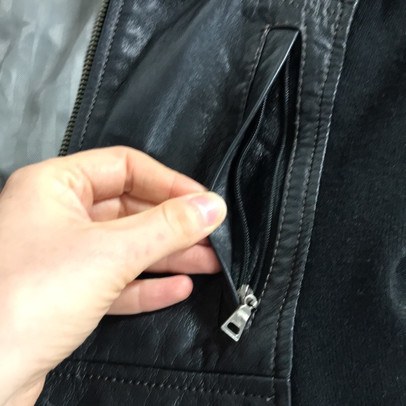 Danier Leather Blink Jacket XXS. - Picture 11 of 12